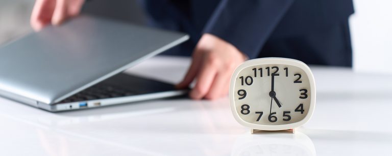 Flexible Arbeitszeiten: Gleitzeit und Vertrauensarbeit in Österreich